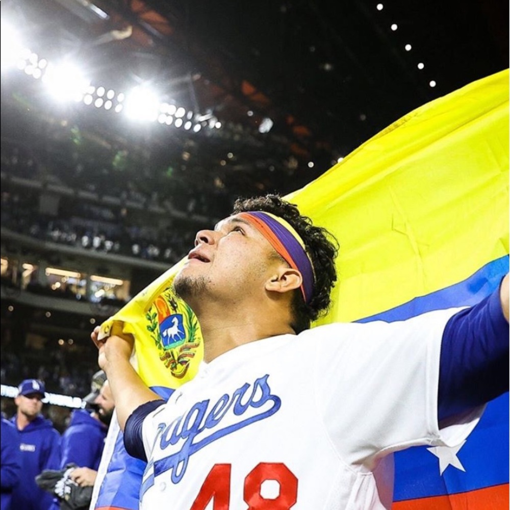 Meet your Posher, Emilio